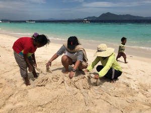 Beach clean 1