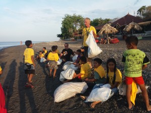 Amed beach cleanup