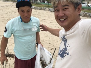 yang yang beach clean up03