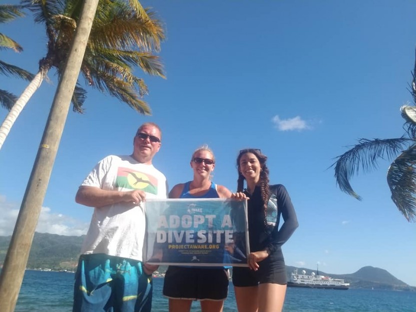Kayla with Divers at last Cabrits Jetty Cleanup!