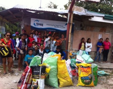 Moalboal Beach Cleanup Nets 1.6 Tons of Trash 