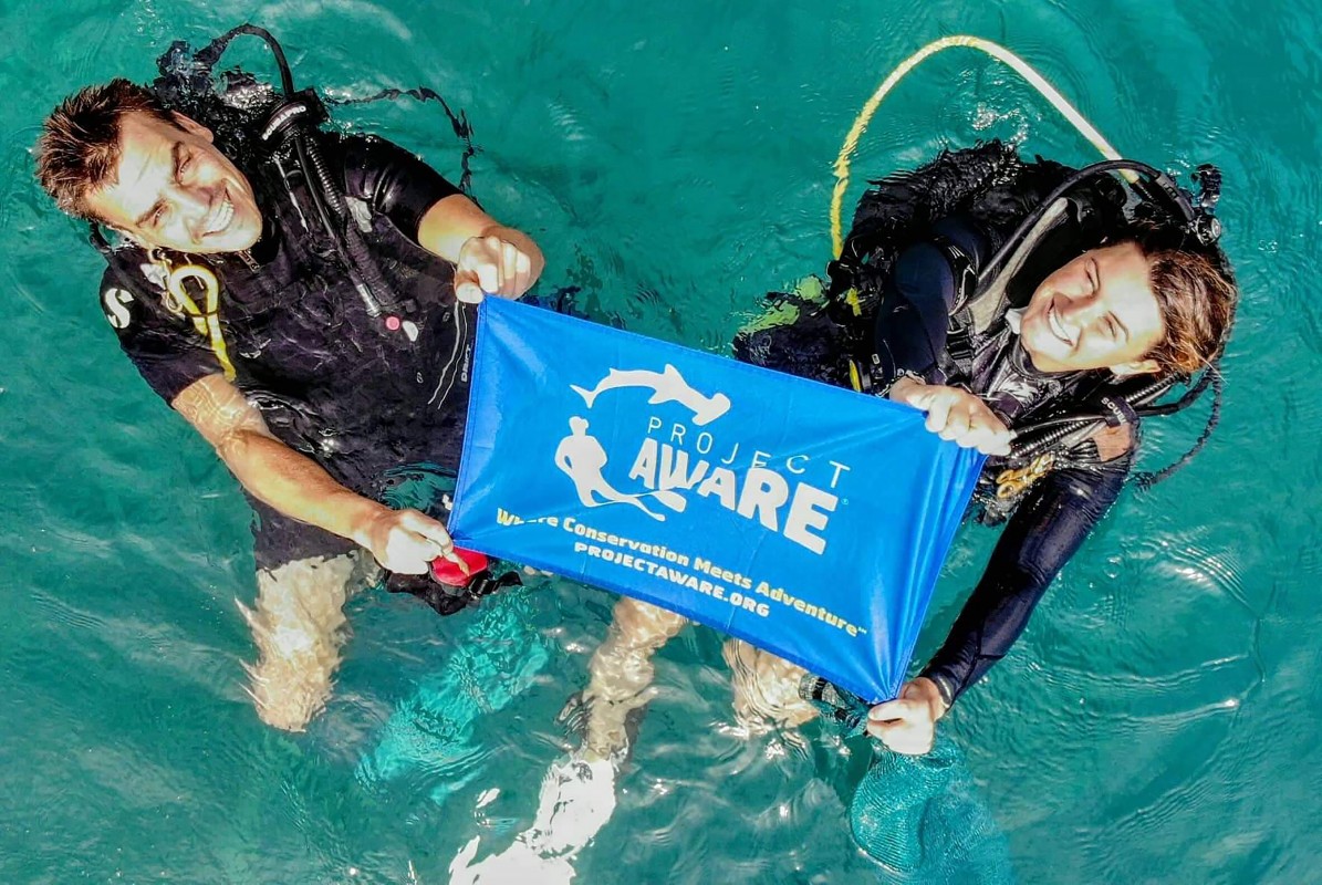 image of divers and Project AWARE flag AWARE Week