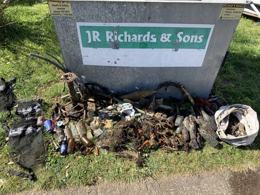 Dive Against Debris, Forster - Tuncurry