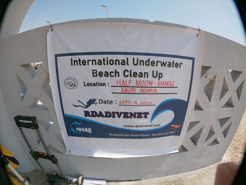 International Underwater Beach Clean Up